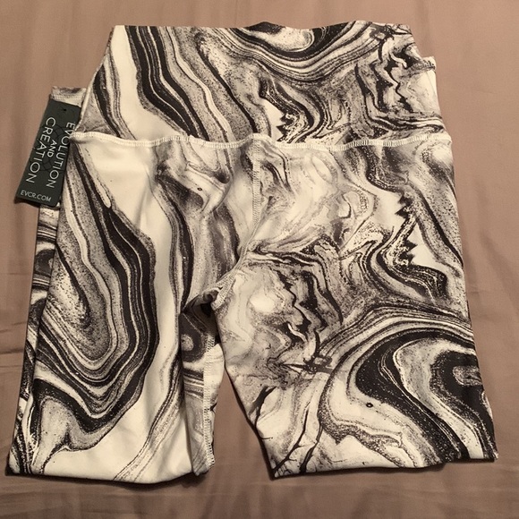 NEW The Mia Evolution and Creation High Waist Leggings - Picture 2 of 6